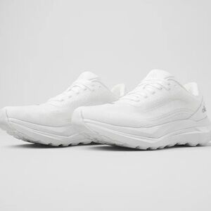 Alo White Athletic Runner Sneakers 8.5